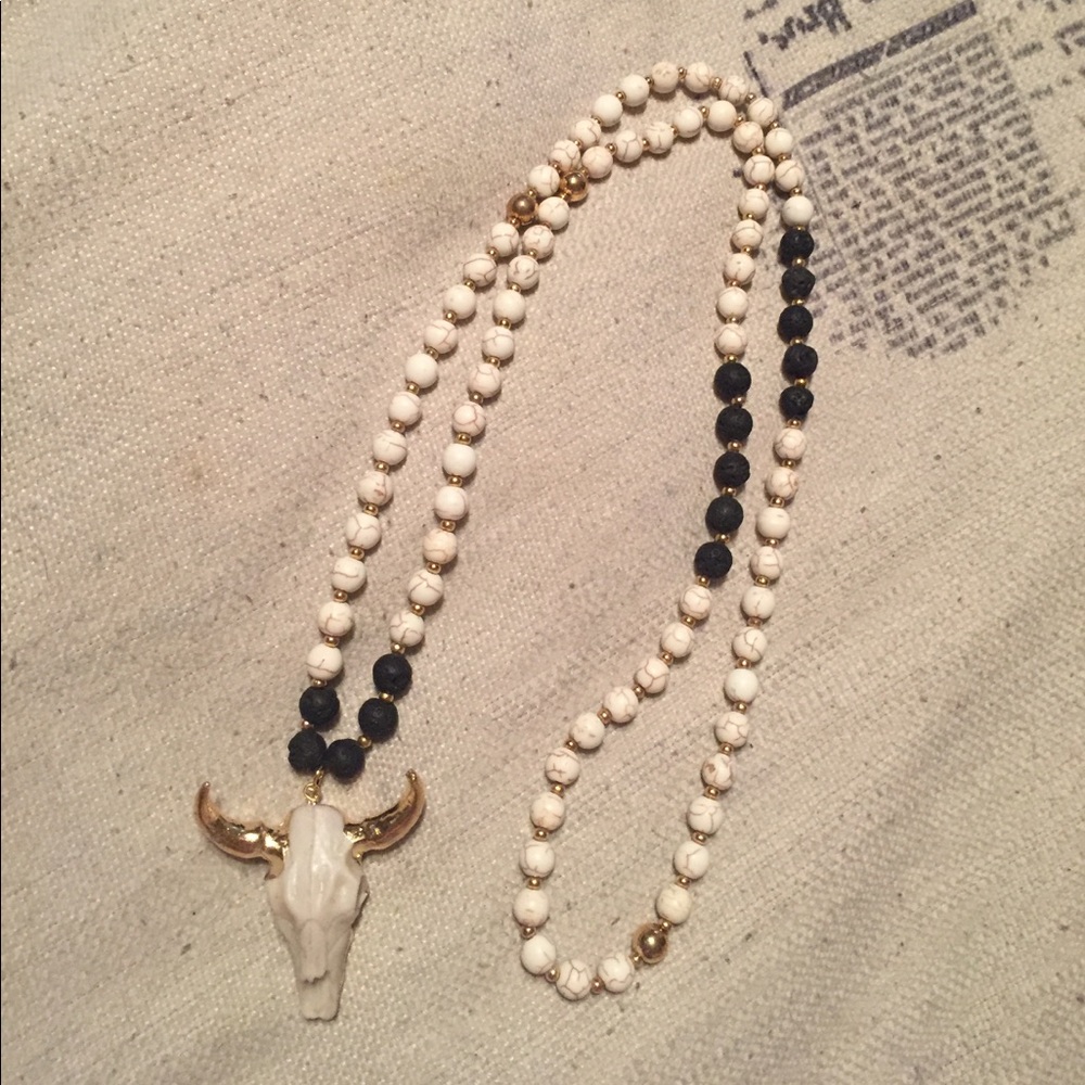 Brand New- Beaded Necklace with steer