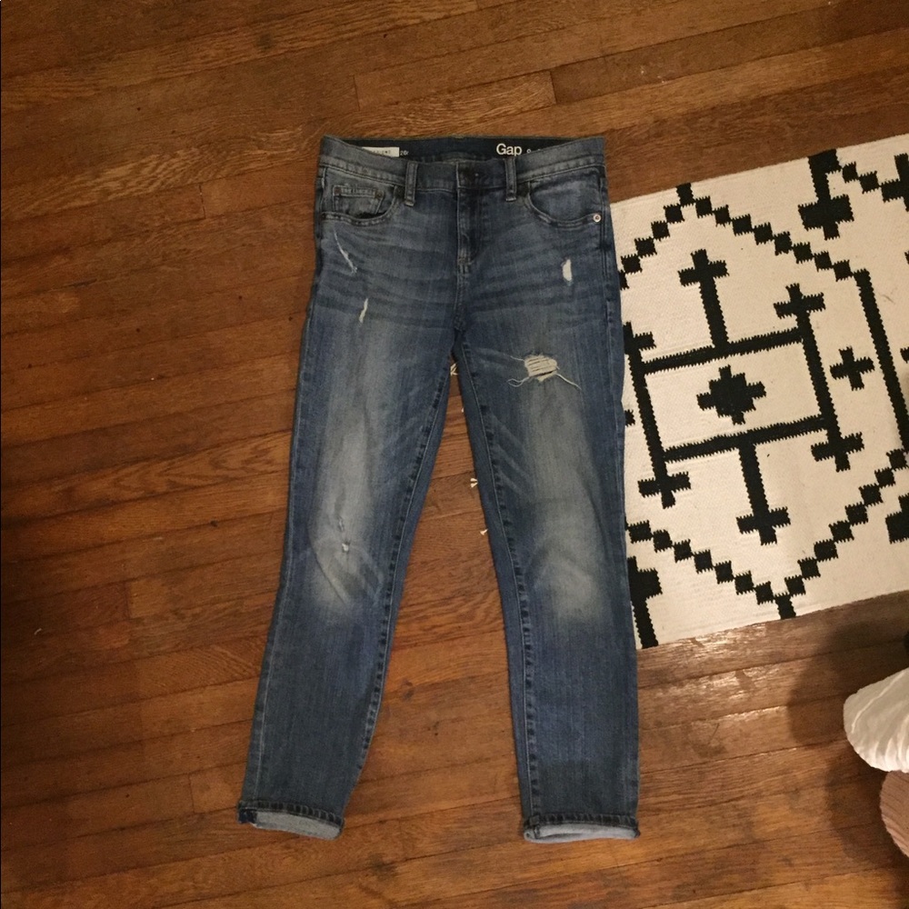 Gap 1969 Girlfriend Jeans
