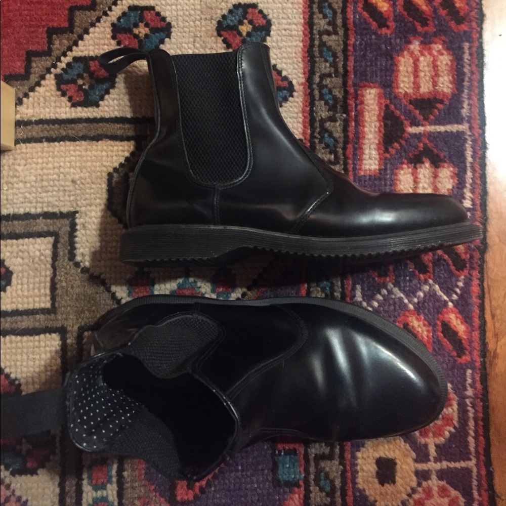 Dr. Martens Kensington Flora Chelsea boot sz 8