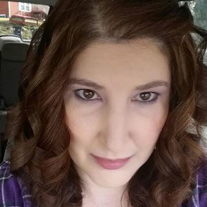 Meet your Posher, Bobbi