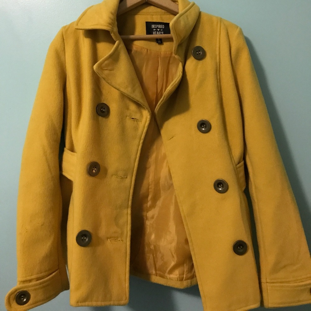 Yellow winter/fall coat
