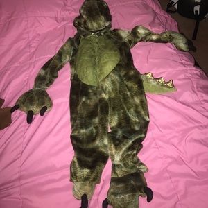 Boys size 3 Dragon/dinosaur costume