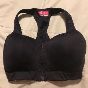 Under Armour Sports Bra 34C
