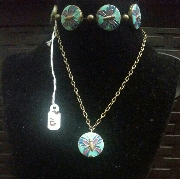 2/3RDS DESIGNS Handmade butterfly set - Picture 1 of 4