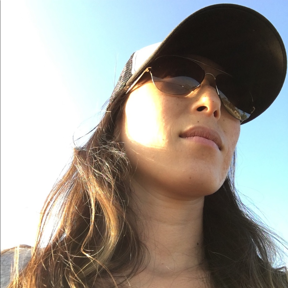 Meet your Posher, Gin