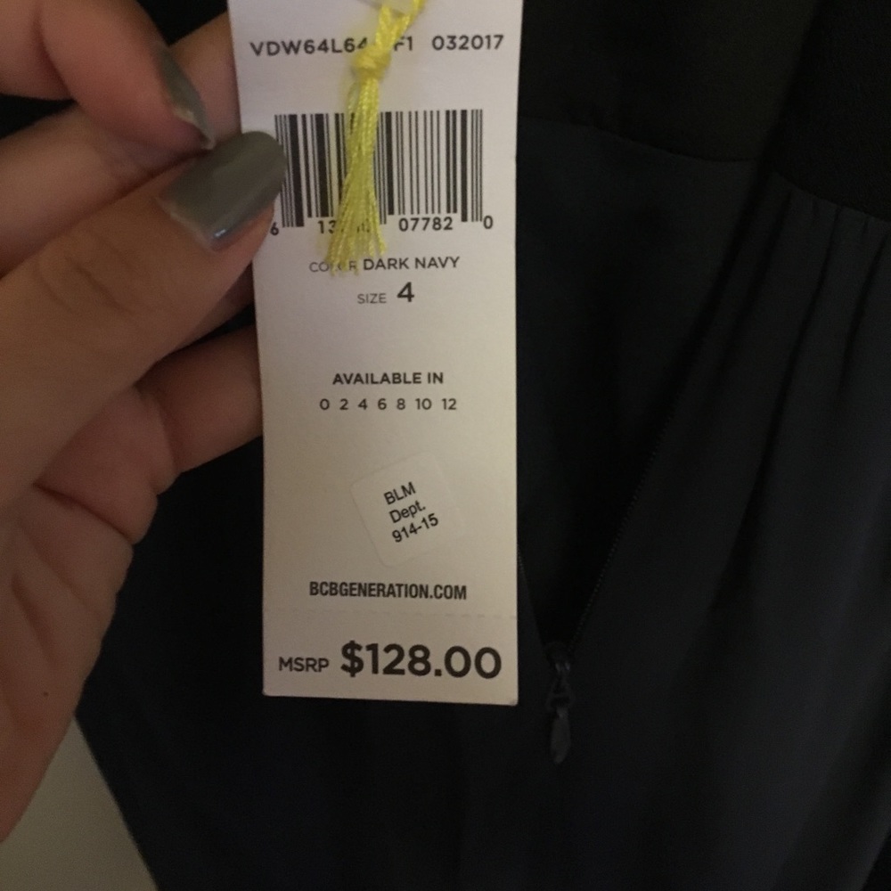 Bcbg flowy dress - Picture 6 of 6