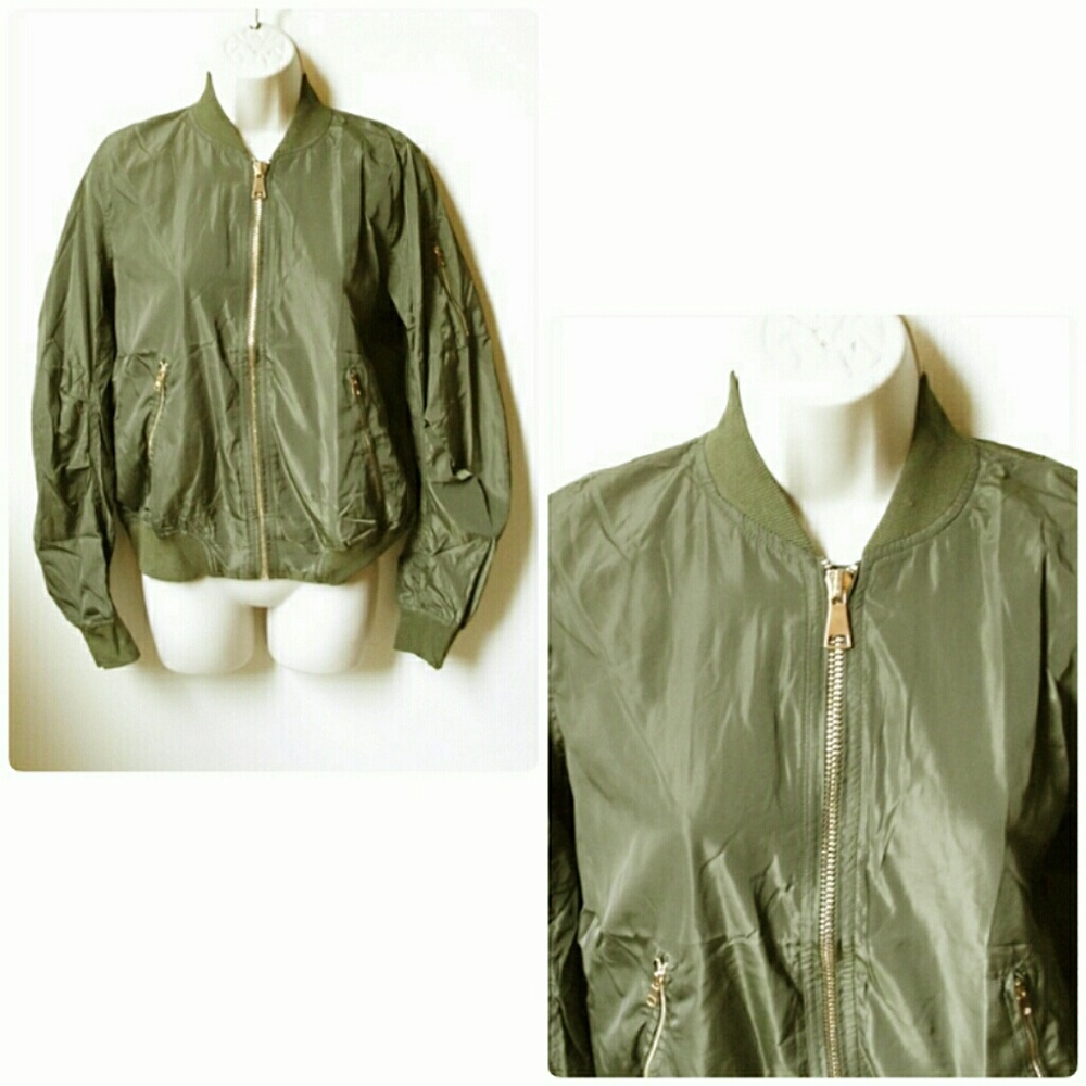 OLIVE BOMBER JACKET!⛄ - Picture 3 of 4