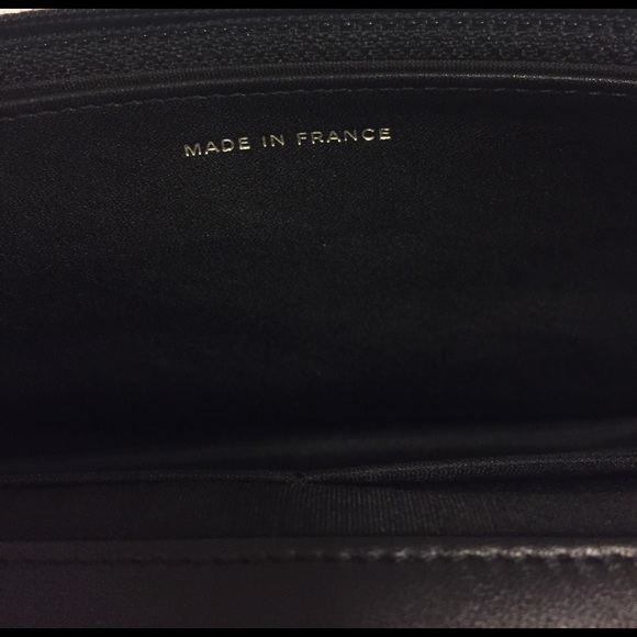 SOLD!!!!! Chanel caviar timeless wallet on chain - Picture 3 of 8