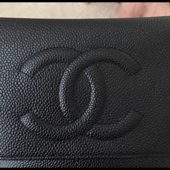 SOLD!!!!! Chanel caviar timeless wallet on chain - Picture 8 of 8