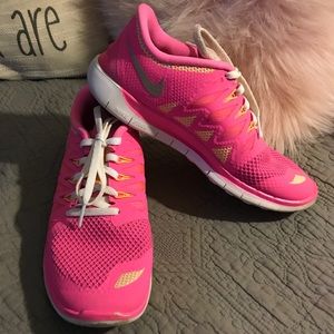 Women's Nike Free 5.0! Great condition!