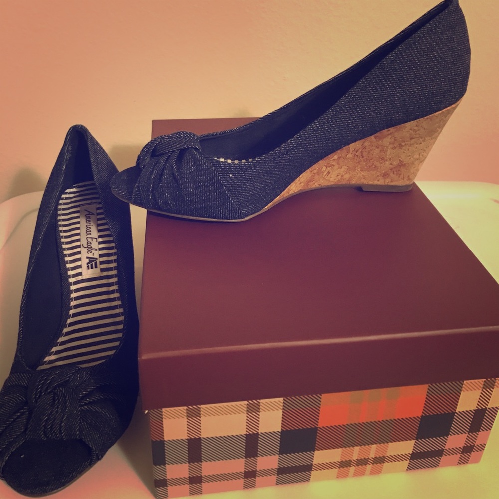 Hello Denim Wedge !