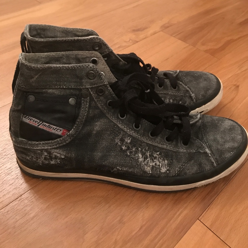 Diesel high top sneaks