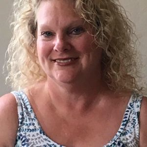 Meet your Posher, Ellen