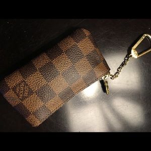 Louis Vuitton Damier Key Pouch