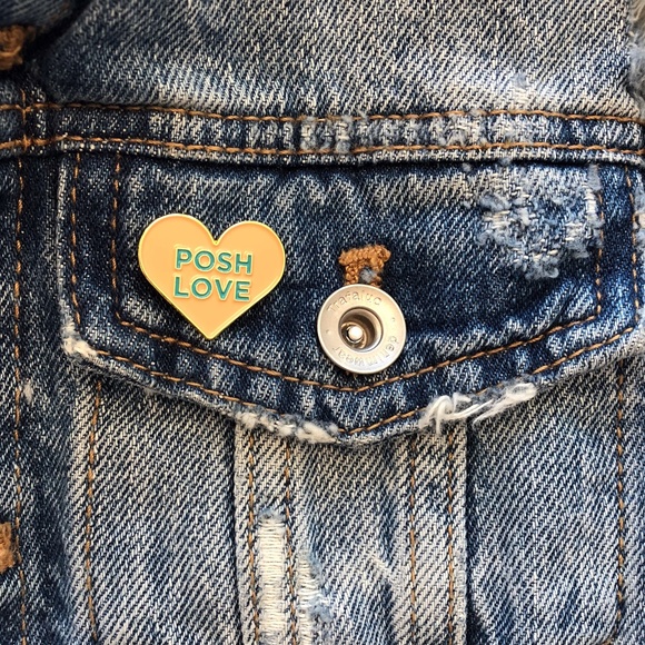 Posh Love Pin - Picture 4 of 4