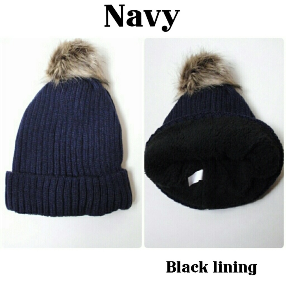 ❄FUR POMPOM, SHEARLING BEANIE!❄ - Picture 5 of 8