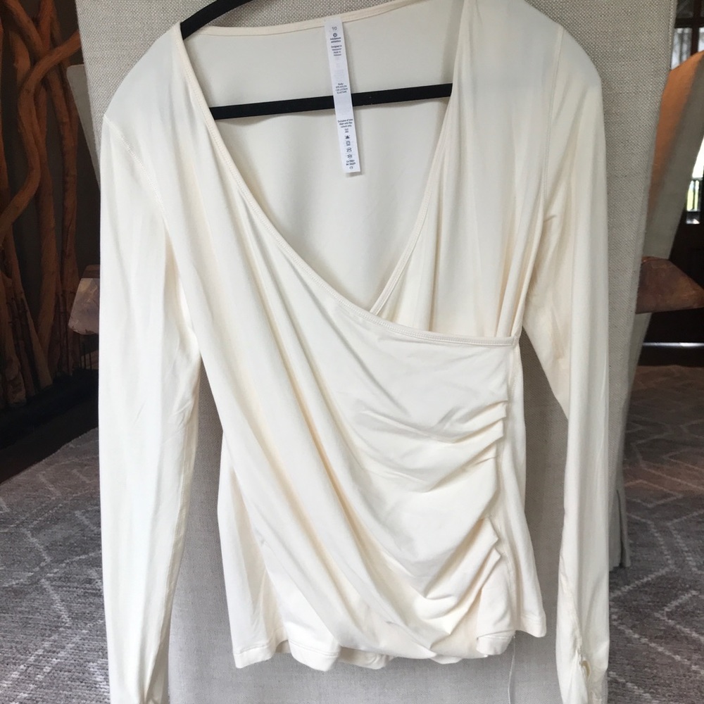 NWT LULU LEMON Athletica Sunset Salutation top
