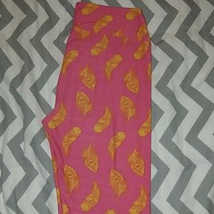 LuLaRoe Feather Leggings