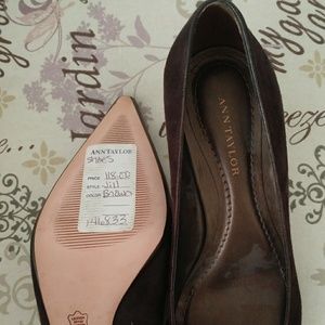 Ann Taylor pumps