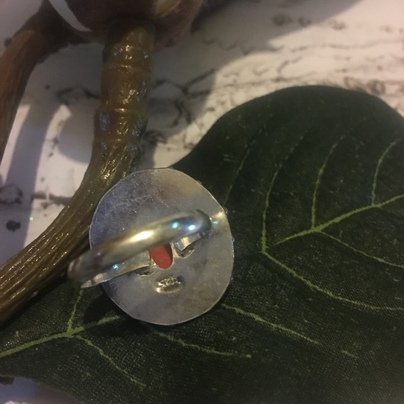 ⚜️Red Coral Ring Size 7.5⚜️ - Picture 6 of 8