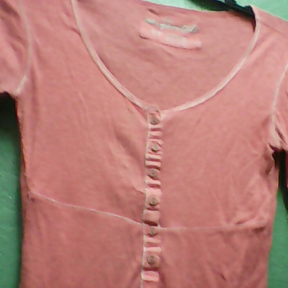 Aeropostale red top