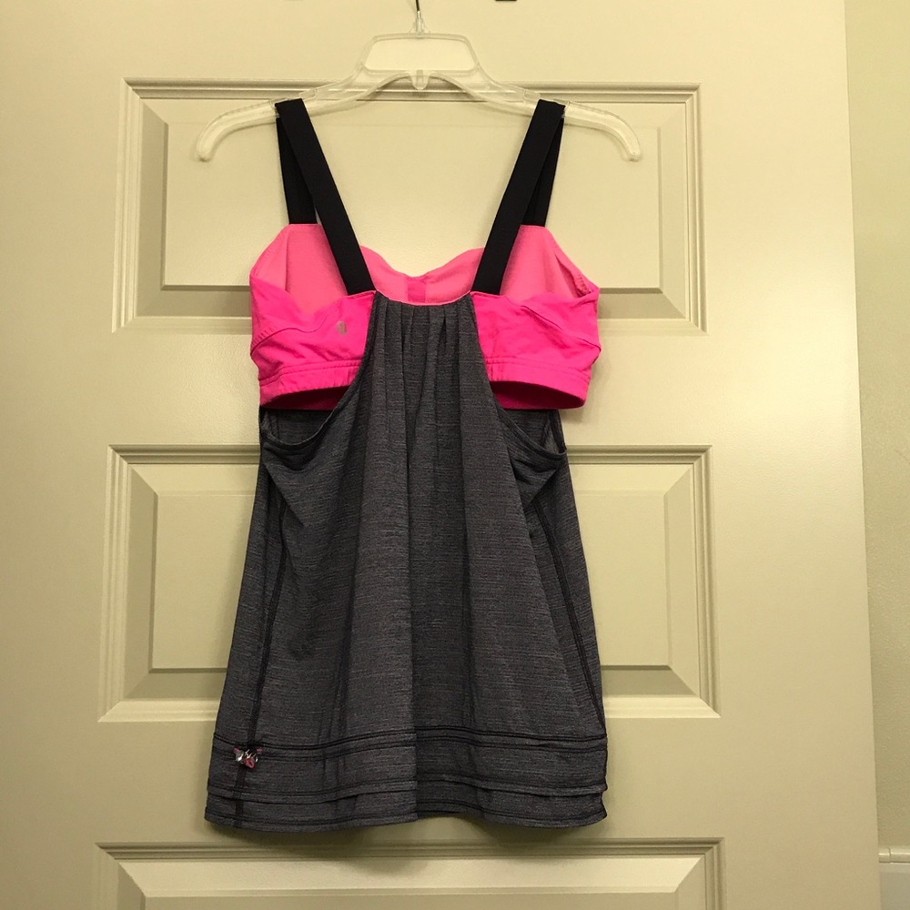 Lululemon top