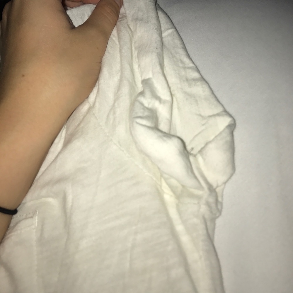 H&M basic white tee - Picture 4 of 4