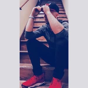 Meet your Posher, Justin