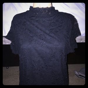 Lace Mockieneck Tee