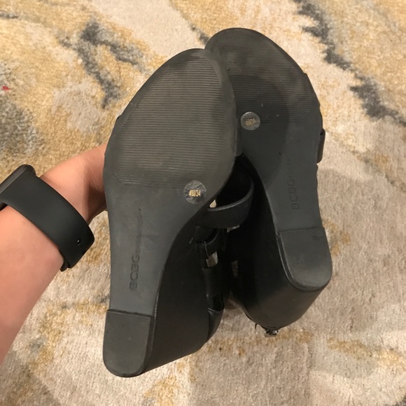 BCBG black gladiator wedge - Picture 3 of 3