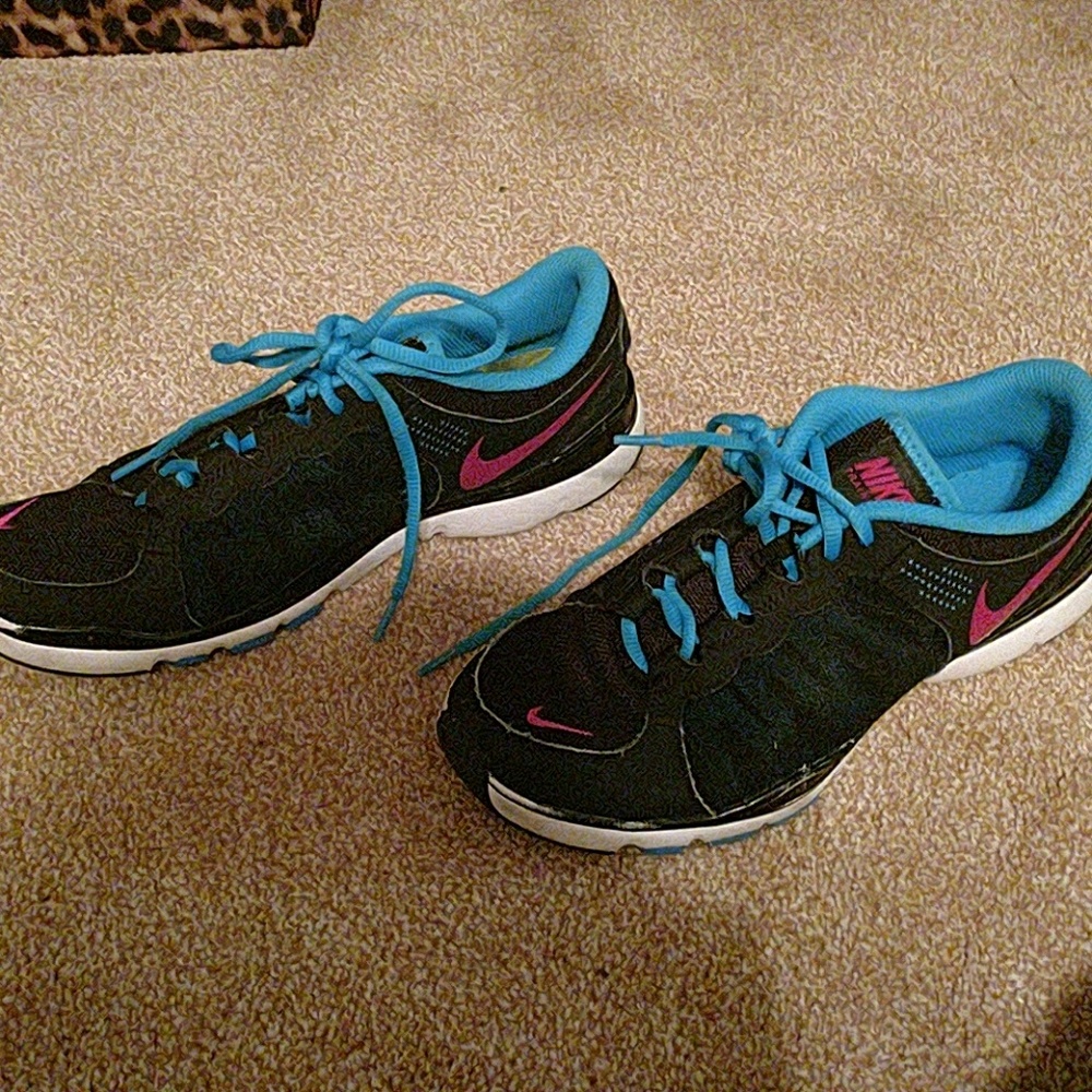 Nike athletic Shoes