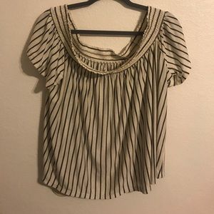 American eagle off the shoulder blouse