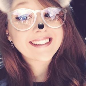 Meet your Posher, Victoria