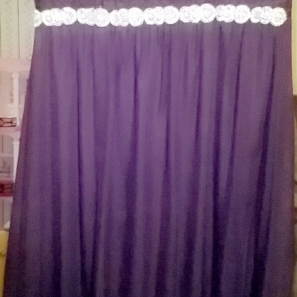 Prom dress - Picture 2 of 3