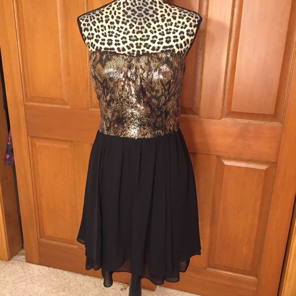 Guess Sequin Dress 10
