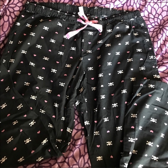 ISO Old Navy PJ's - Picture 2 of 2