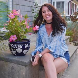 Meet your Posher, Amanda