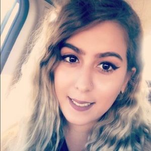 Meet your Posher, Araceli