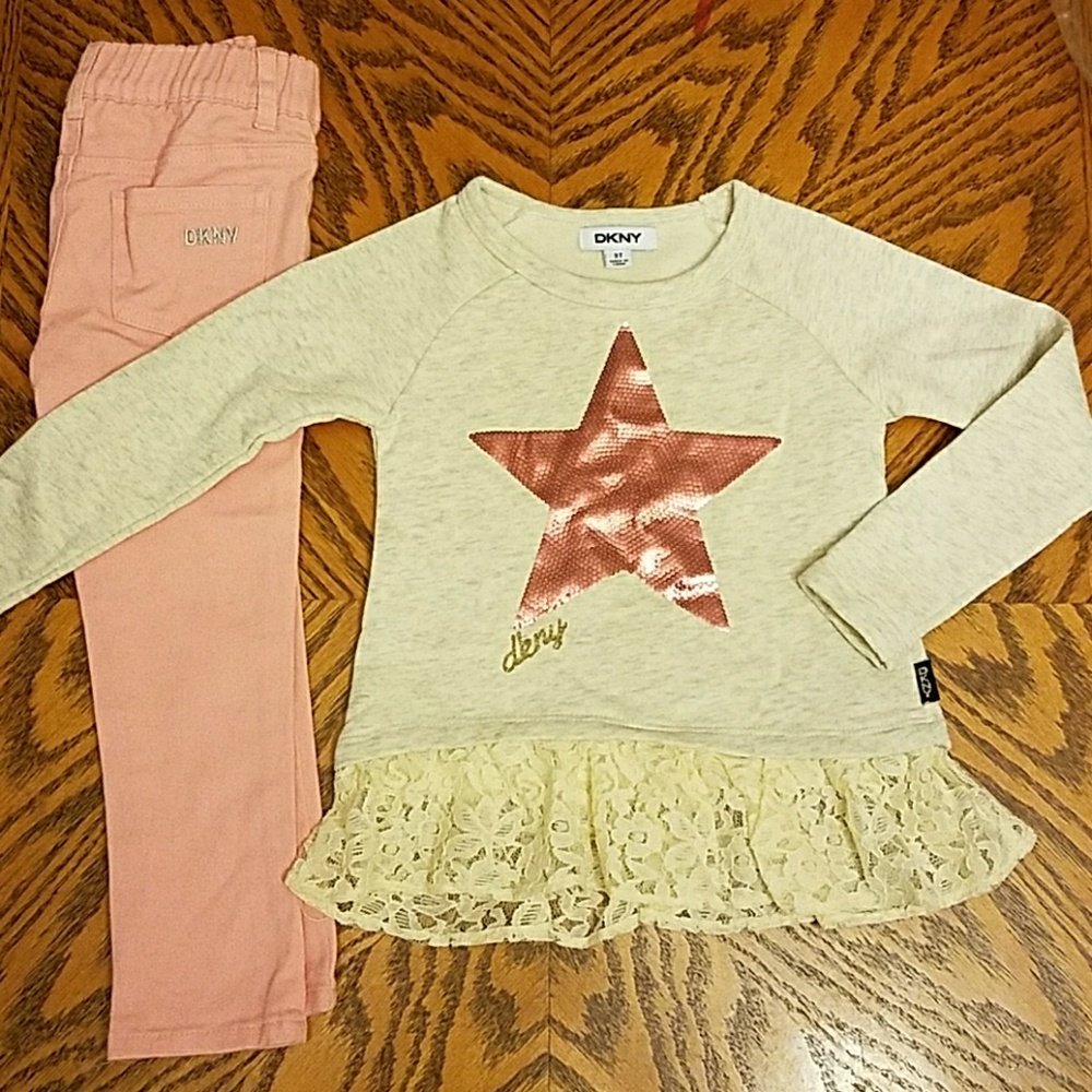 NWOT DKNY 2pcs set