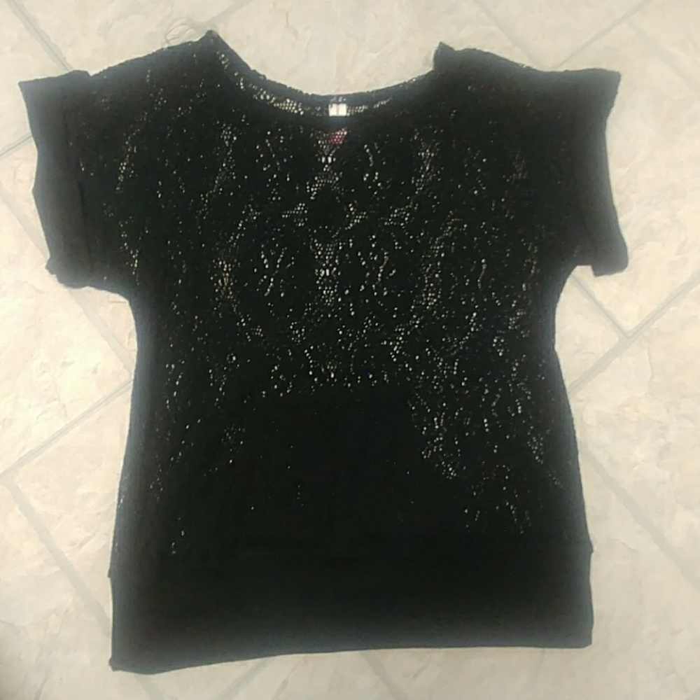 Lacey black shirt