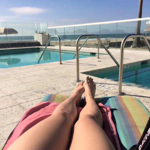 Meet your Posher, Jen - Picture 4 of 5