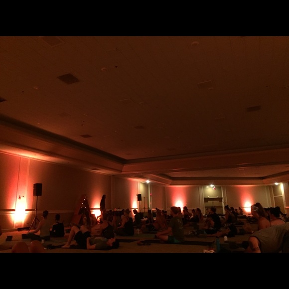 Meet your Posher, Jen - Picture 5 of 5