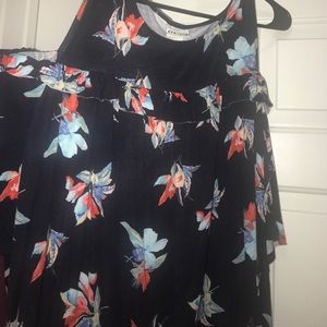 Ava and vic cold shoulder top