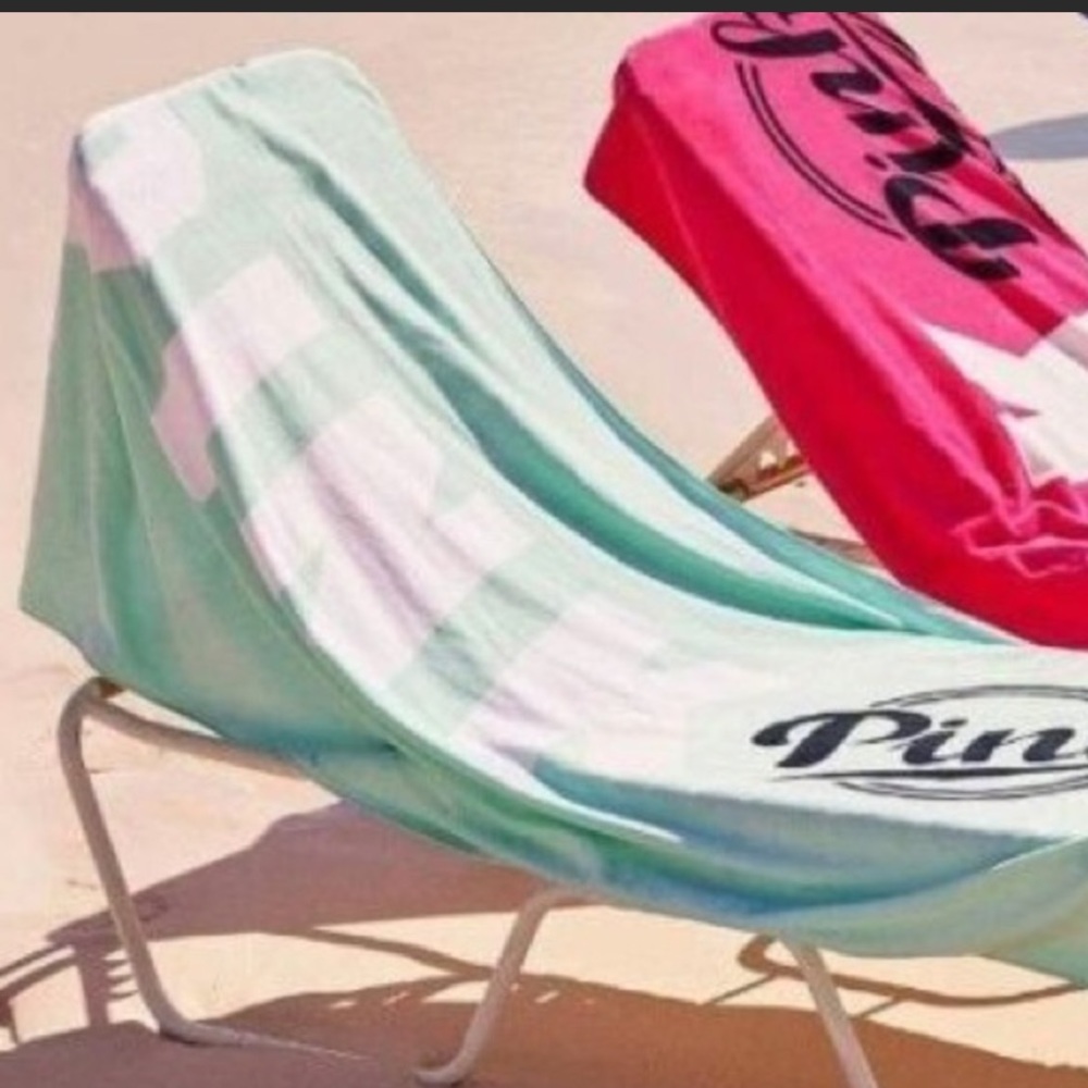 VS PINK Beach Towel