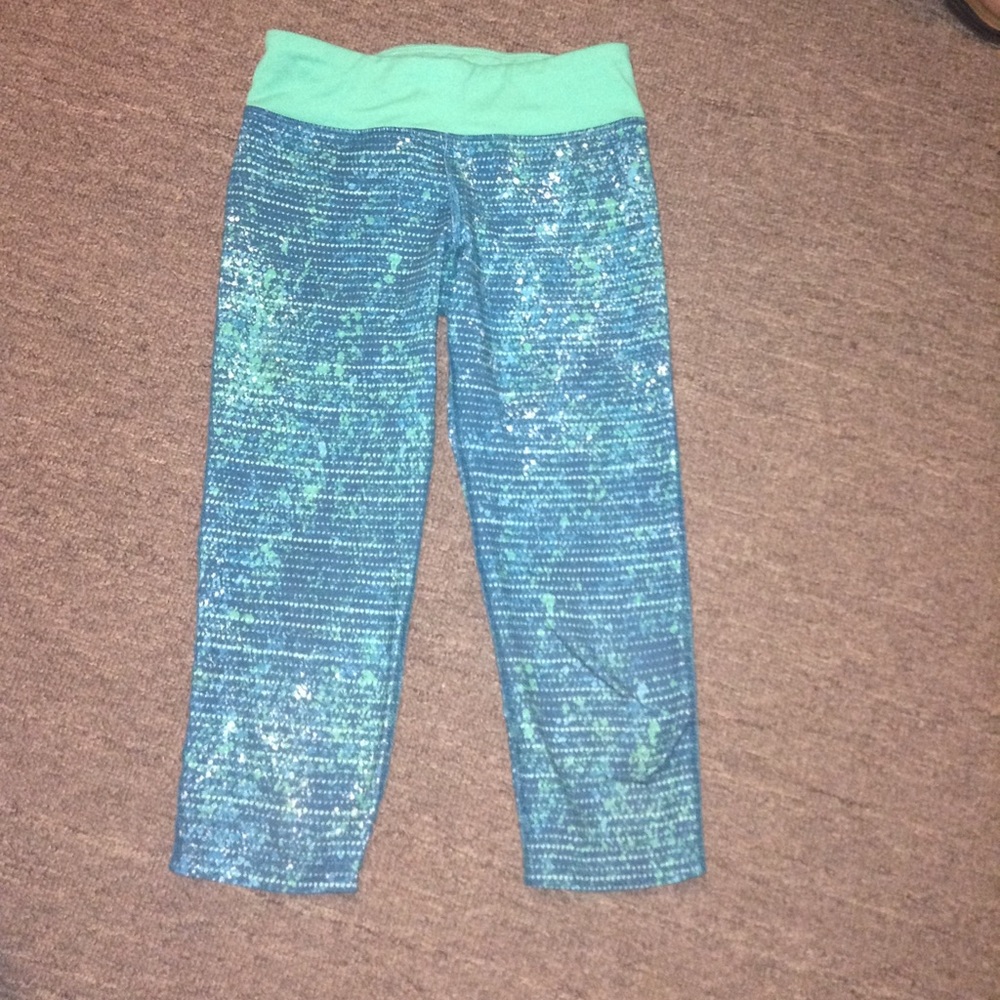Girls active wear bottoms