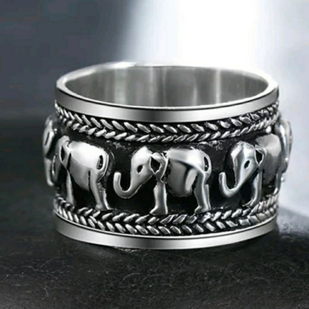Sterling silver elephant ring antiqued