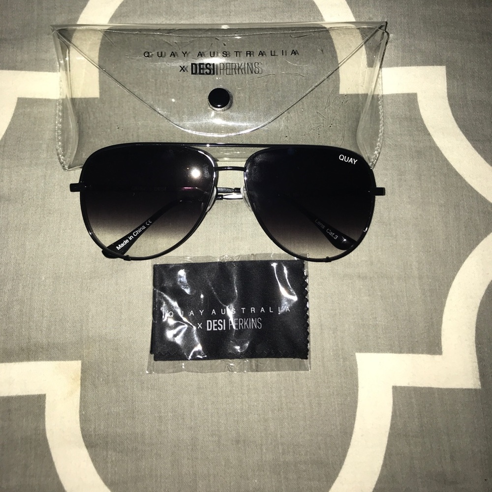 Desi x Quay Black Fade High Key sunglasses