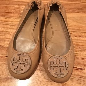 Gorgeous!! Tory Burch Reva flats sz. 9