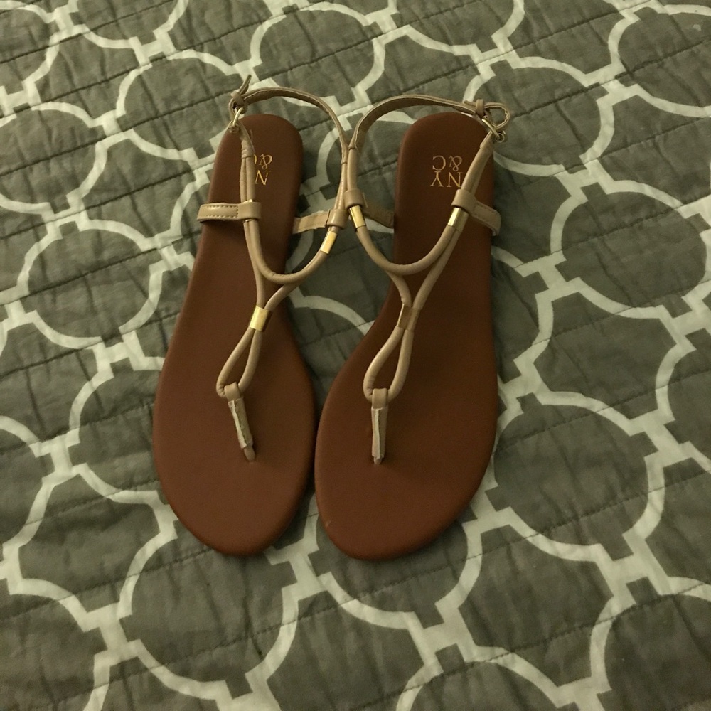 Ny&co sandals never worn