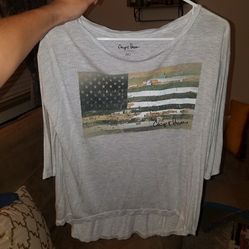 3/4 length shirt